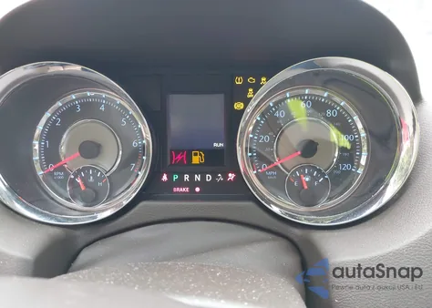 2013 Chrysler Town & Country Limited z USA, uszkodzony, nr VIN 2C4RC1GG5DR683235